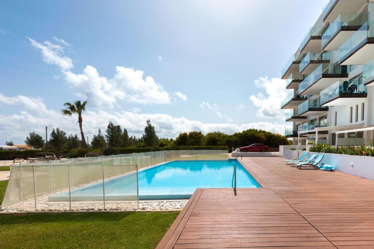 Apartment Marisol - Beachfront Protaras Ngoại thất bức ảnh