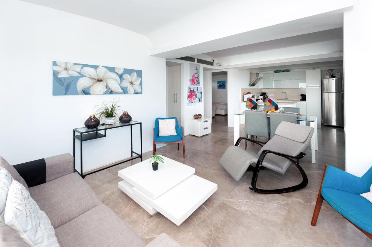 Apartment Marisol - Beachfront Protaras Ngoại thất bức ảnh