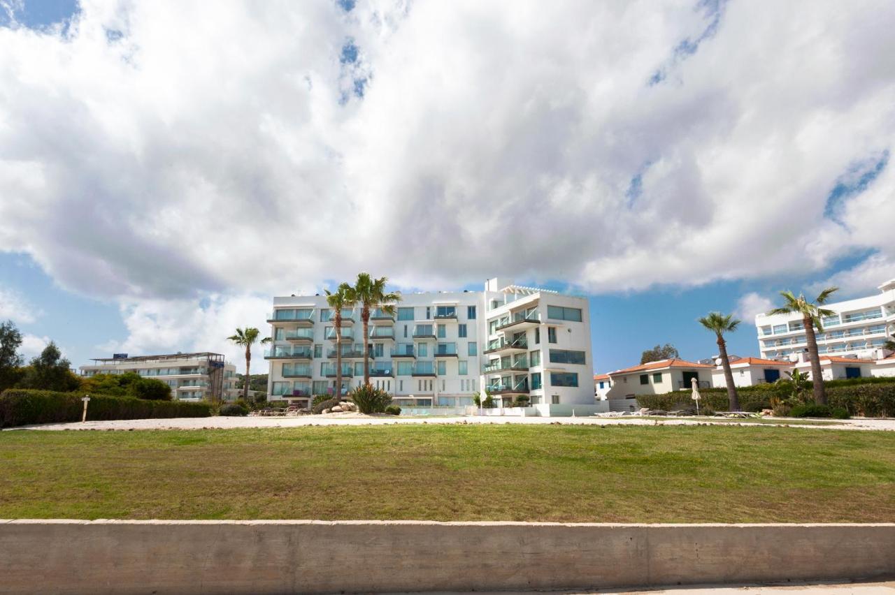 Apartment Marisol - Beachfront Protaras Ngoại thất bức ảnh